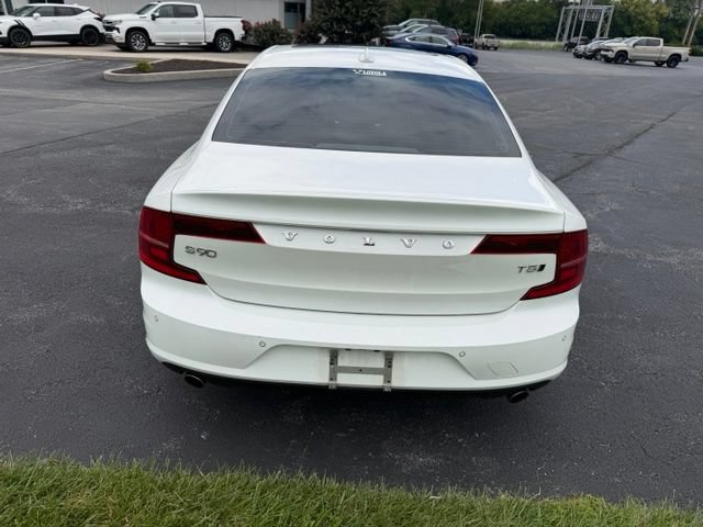 Used 2018 Volvo S90 T5 Momentum w/ Momentum Plus Package AWD/4WD image 9