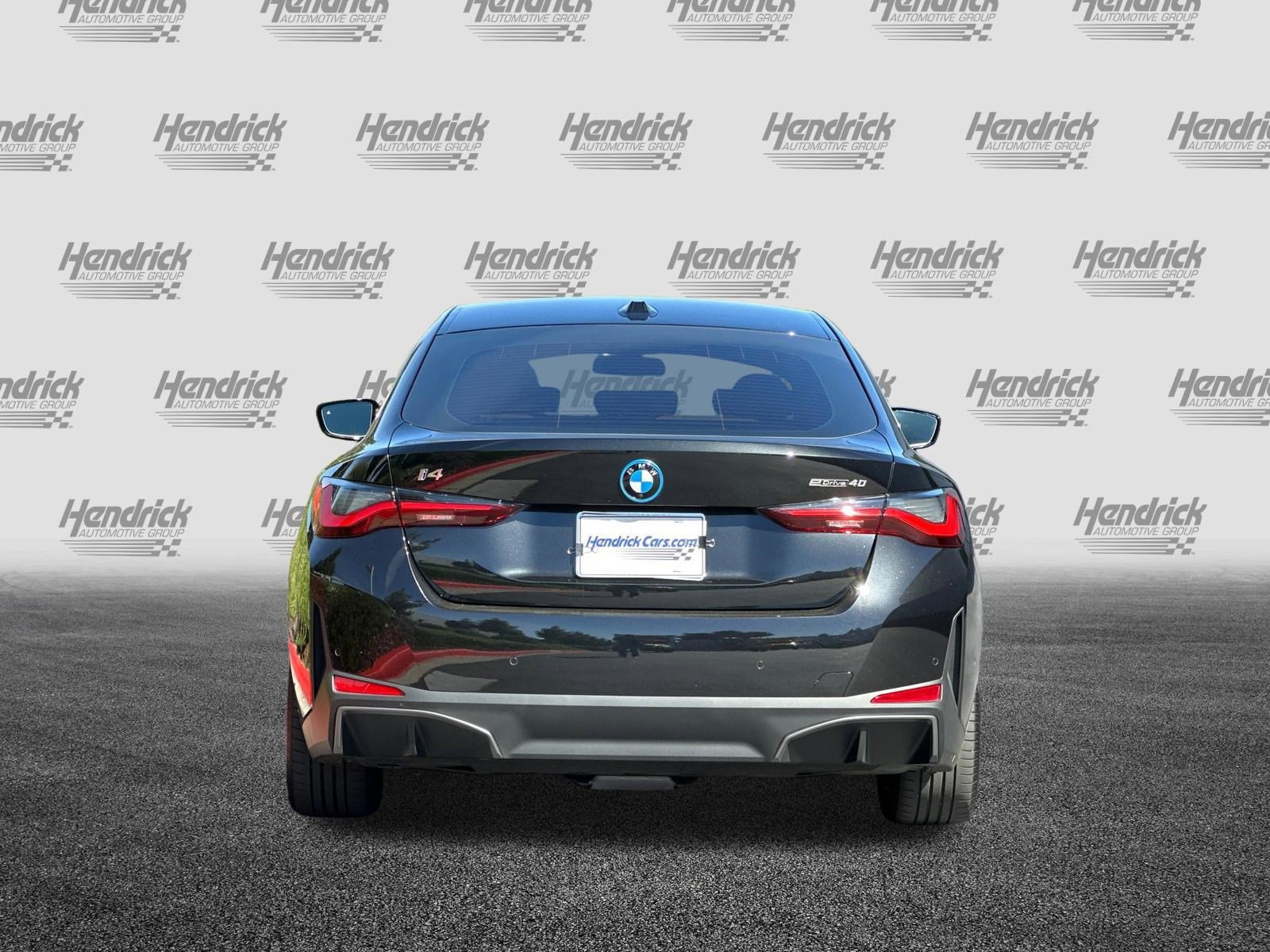 Used 2025 BMW i4 eDrive40 image 6