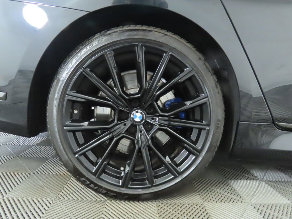 Used 2022 BMW 750i xDrive w/ Executive Package image 33