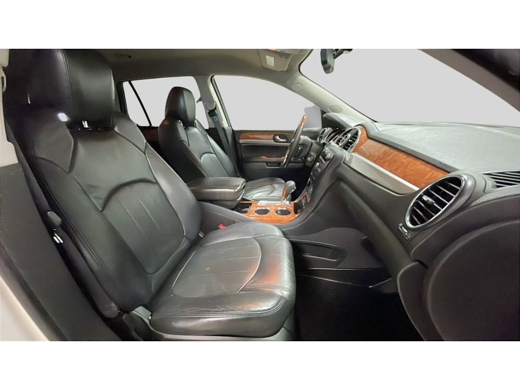 Used 2011 Buick Enclave CXL FWD image 19