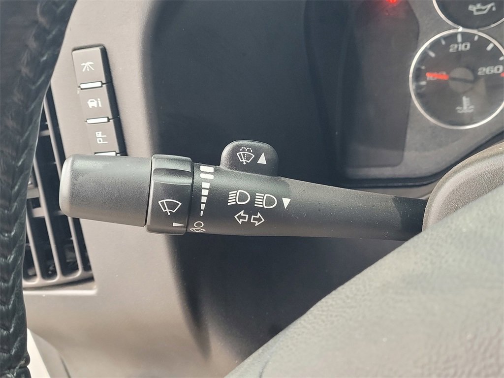 Used 2023 GMC Savana 3500 LS image 16