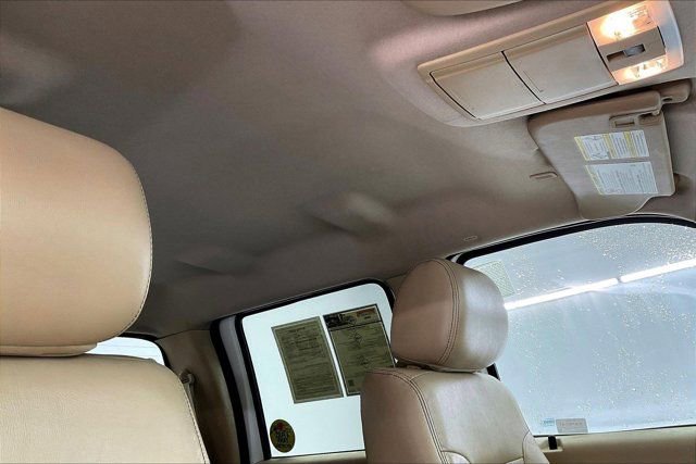 Used 2014 Ford F350 Lariat image 23