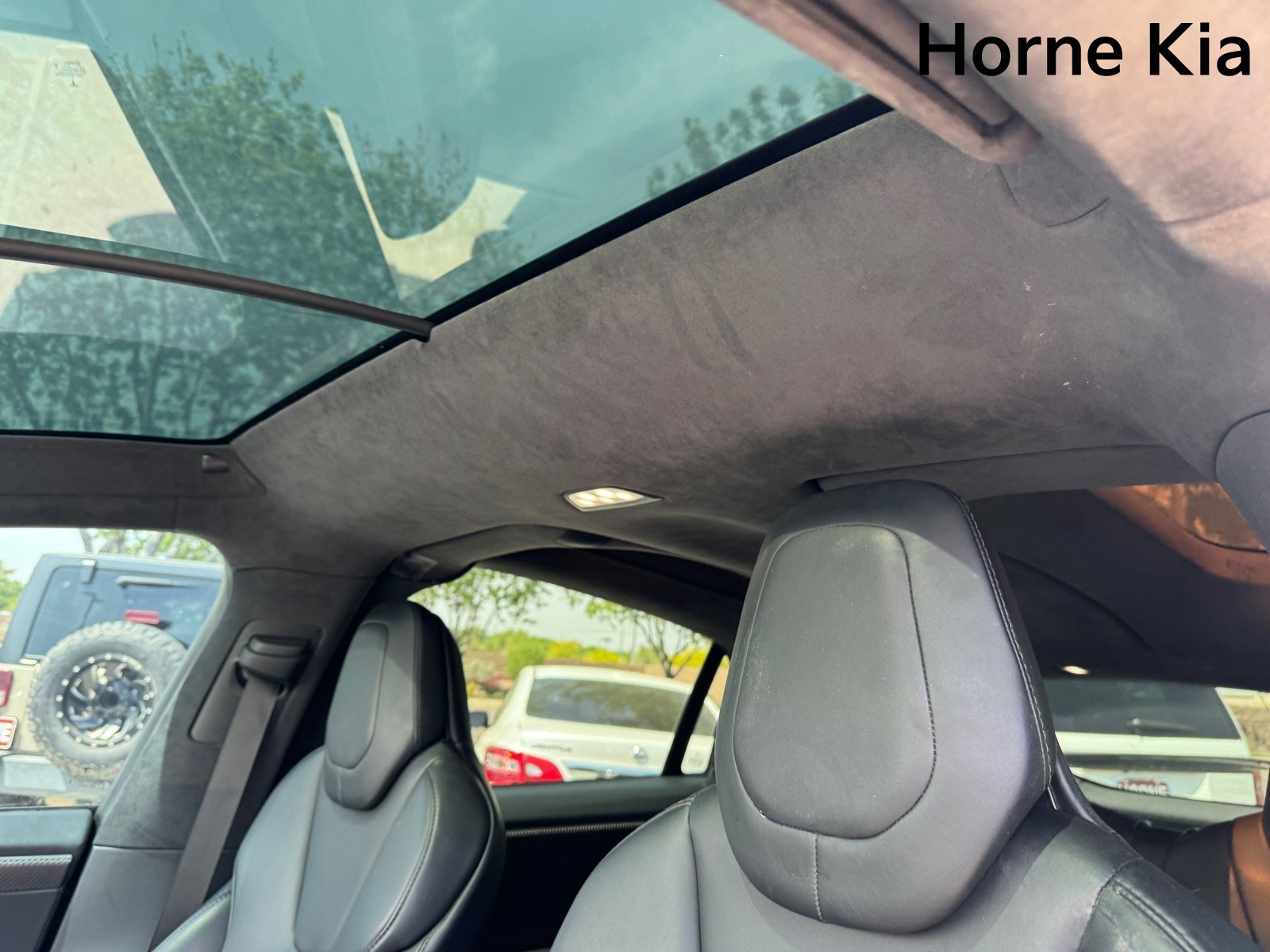 Used 2018 Tesla Model X 100D image 23