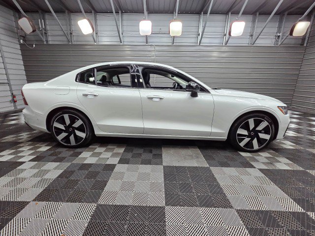 Used 2025 Volvo S60 T8 Plus w/ Climate Package AWD/4WD image 9