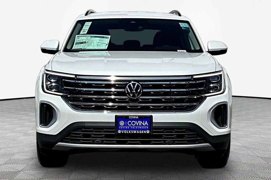 New 2026 Volkswagen Atlas SE image 2