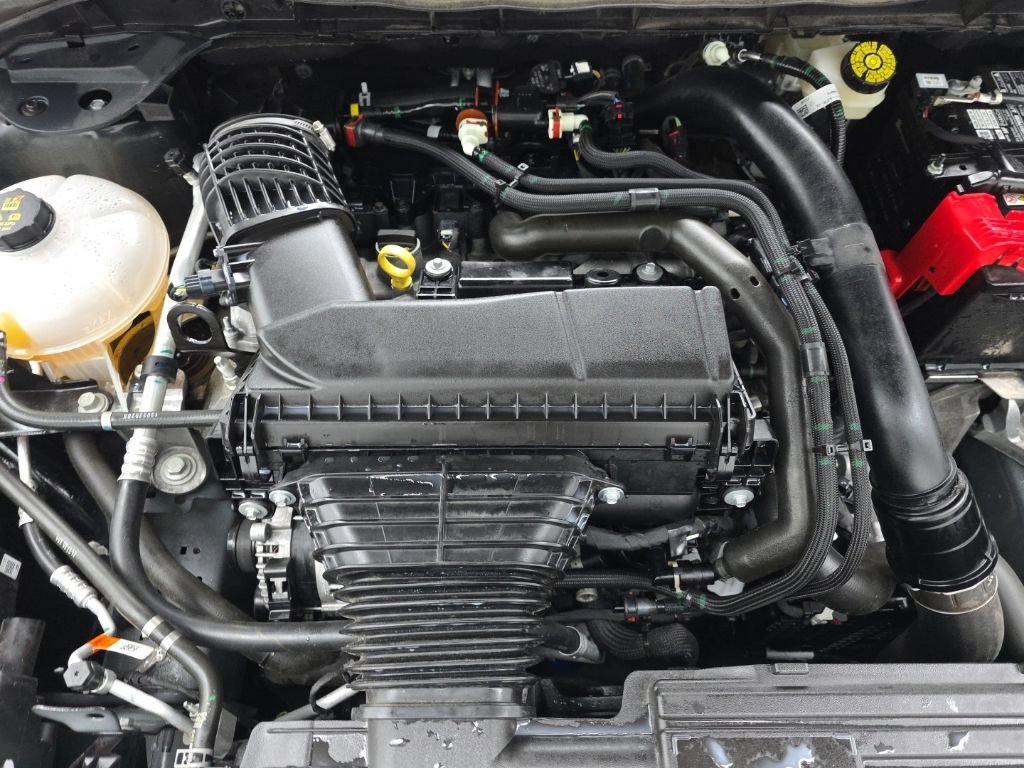 Used 2025 Ford Escape Platinum image 19