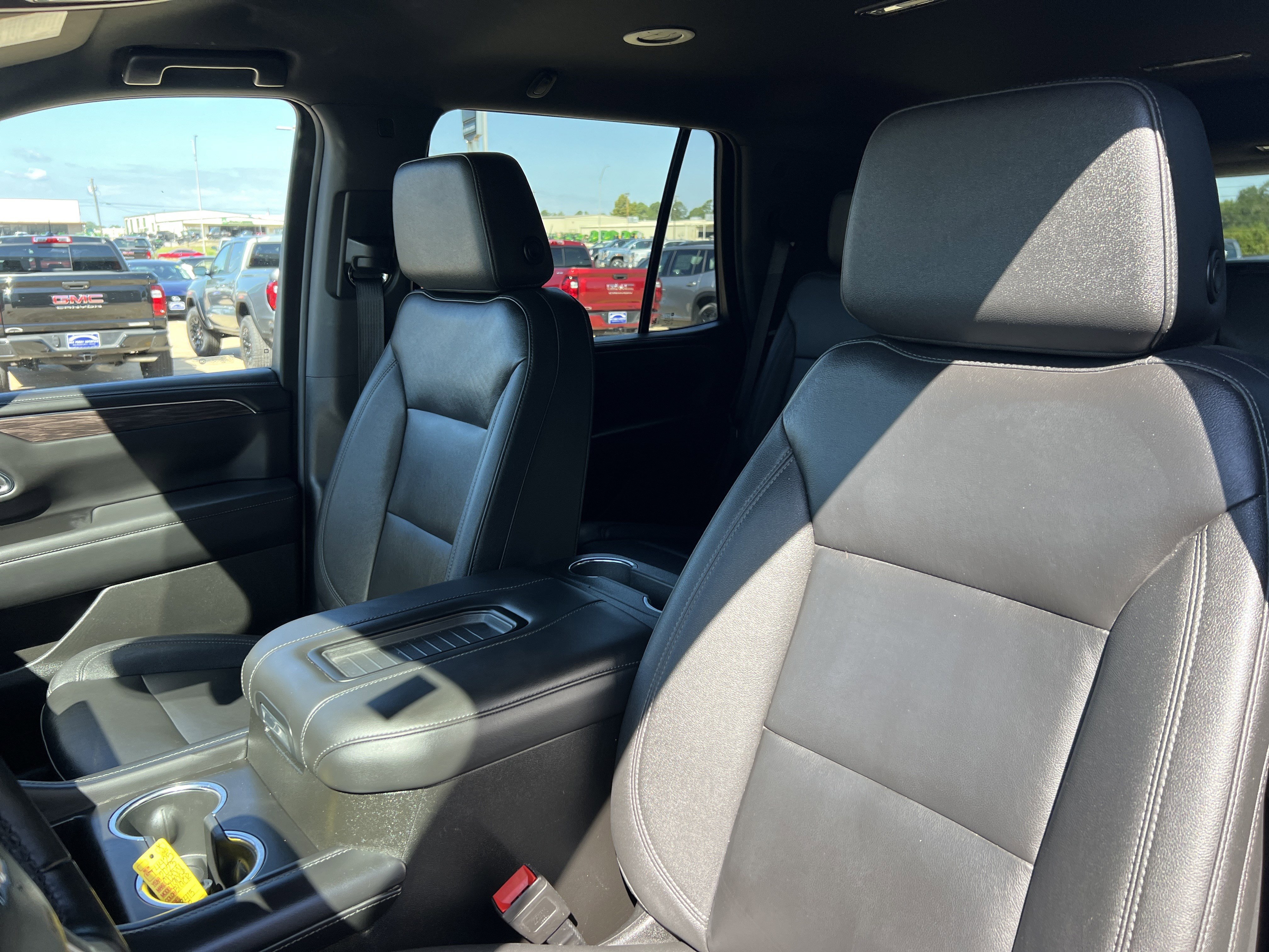 Used 2023 Chevrolet Tahoe LT image 5