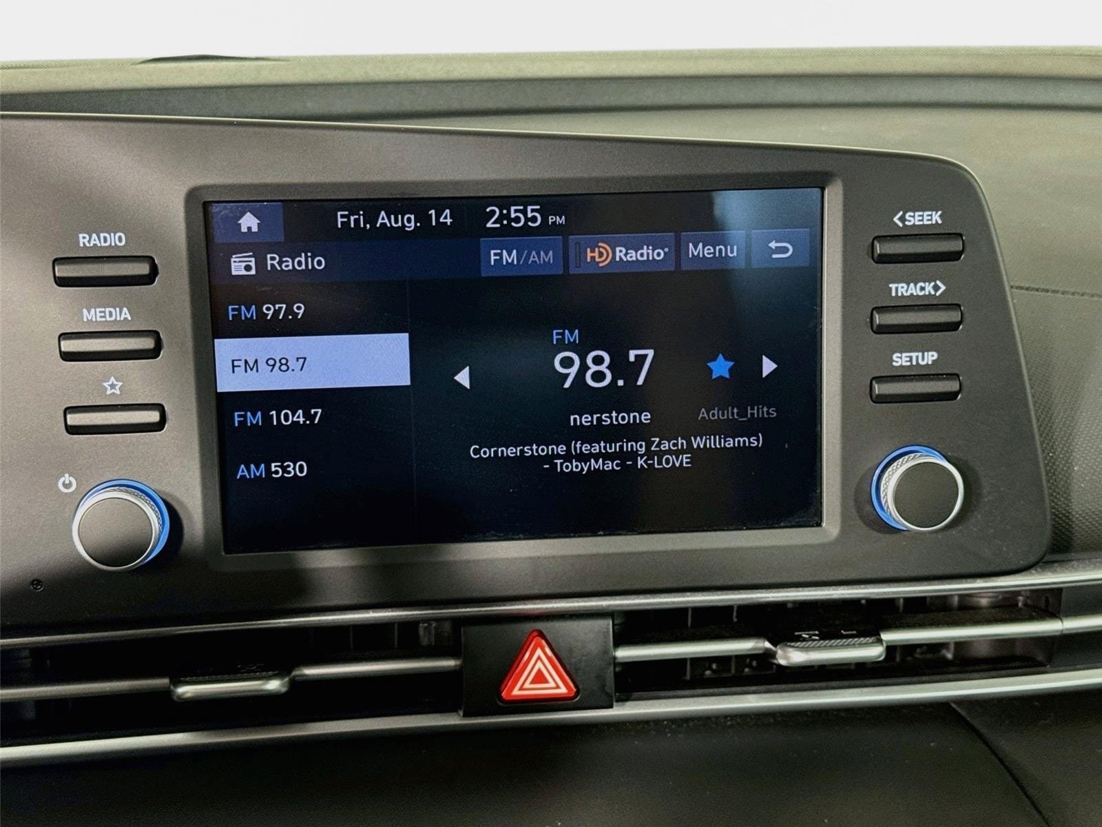 Certified 2025 Hyundai Elantra SE FWD image 14