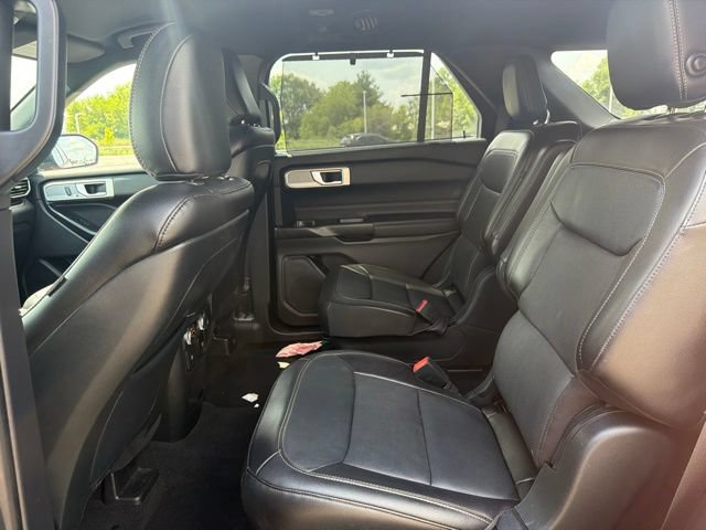Used 2020 Ford Explorer Limited w/ Class III Trailer Tow Package RWD image 20