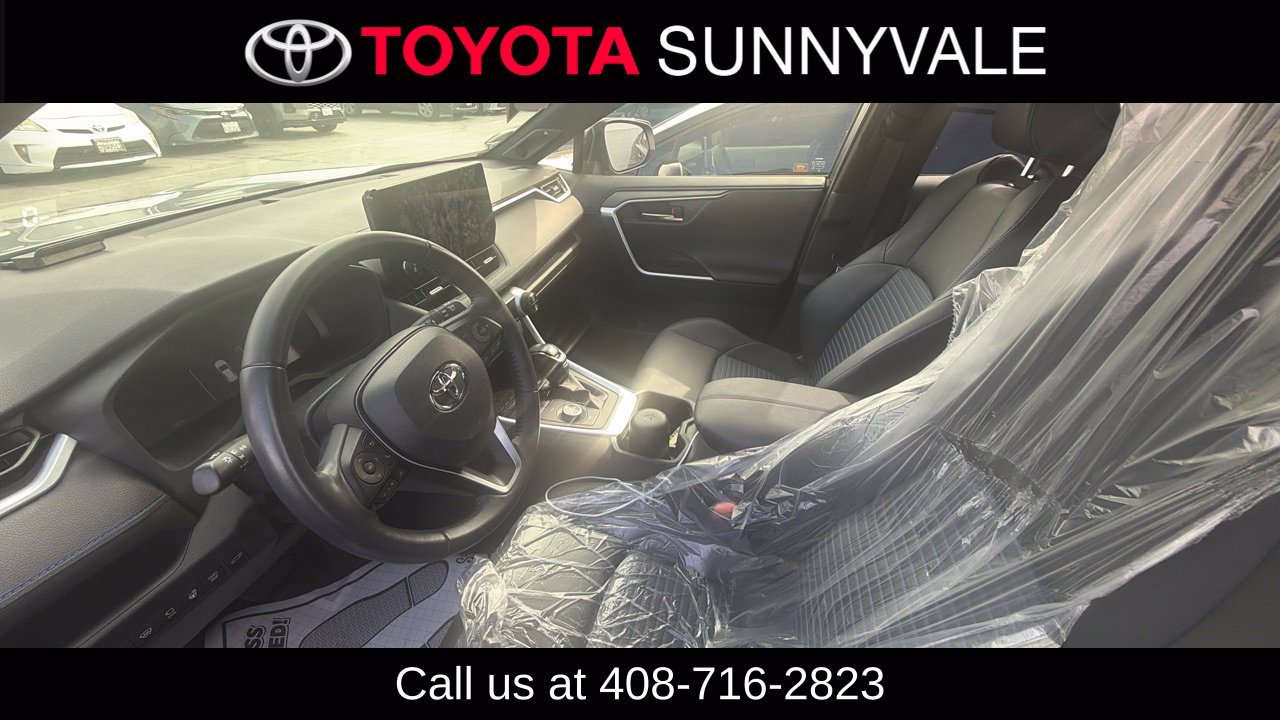 Certified 2024 Toyota RAV4 XSE w/ Advanced Technology Package AWD/4WD image 5