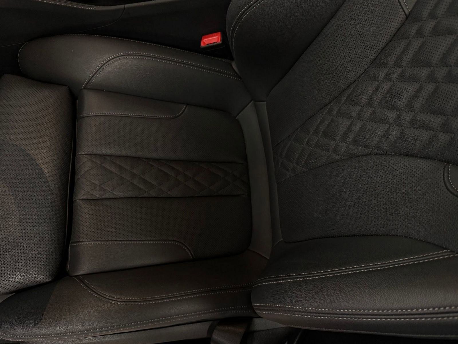 Used 2023 BMW 530i xDrive w/ M Sport Package image 15