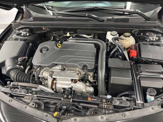 Used 2024 Chevrolet Malibu LT FWD image 35