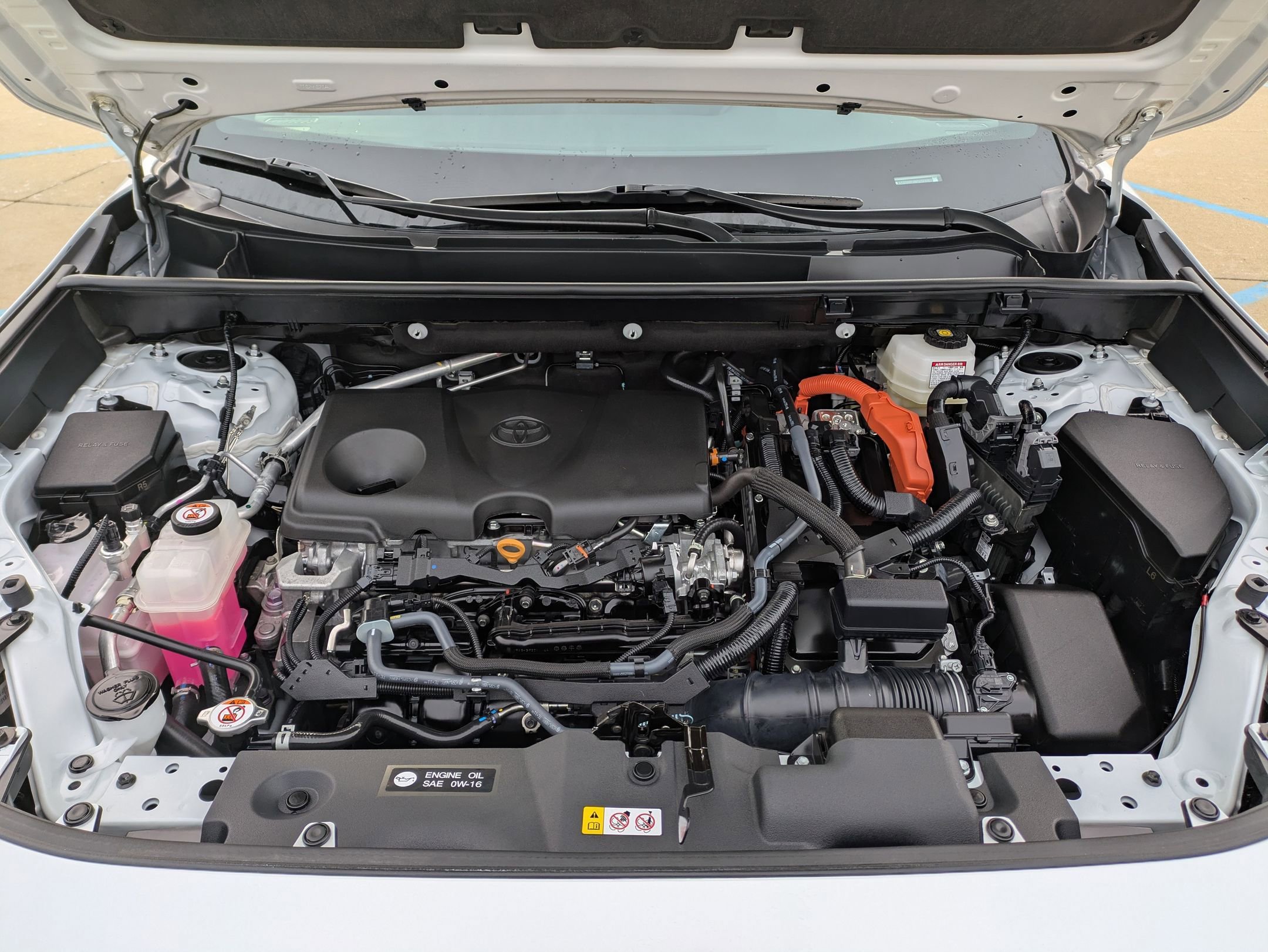 Used 2023 Toyota RAV4 SE w/ Convenience Package image 32