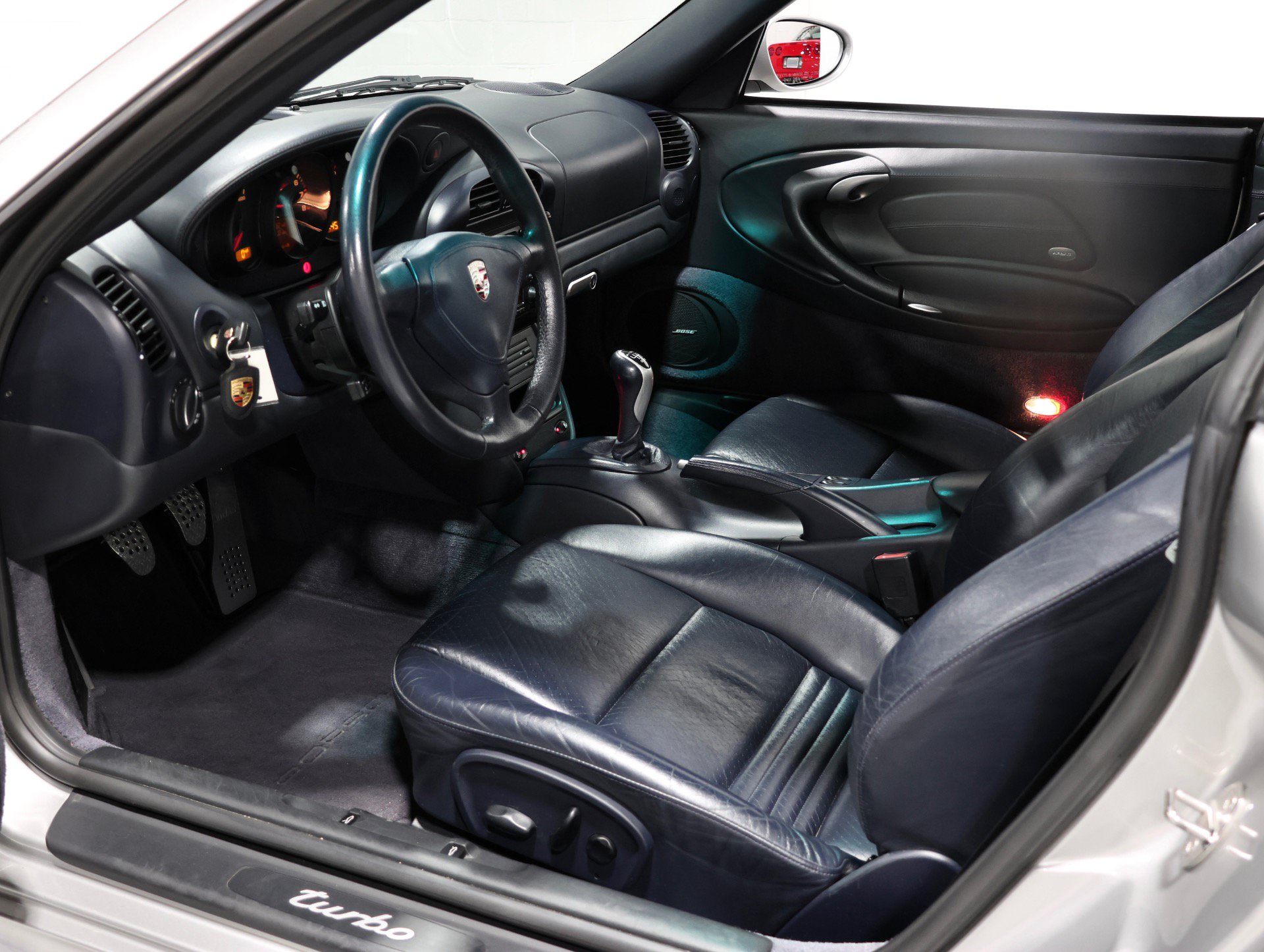 Used 2002 Porsche 911 Turbo AWD/4WD image 46