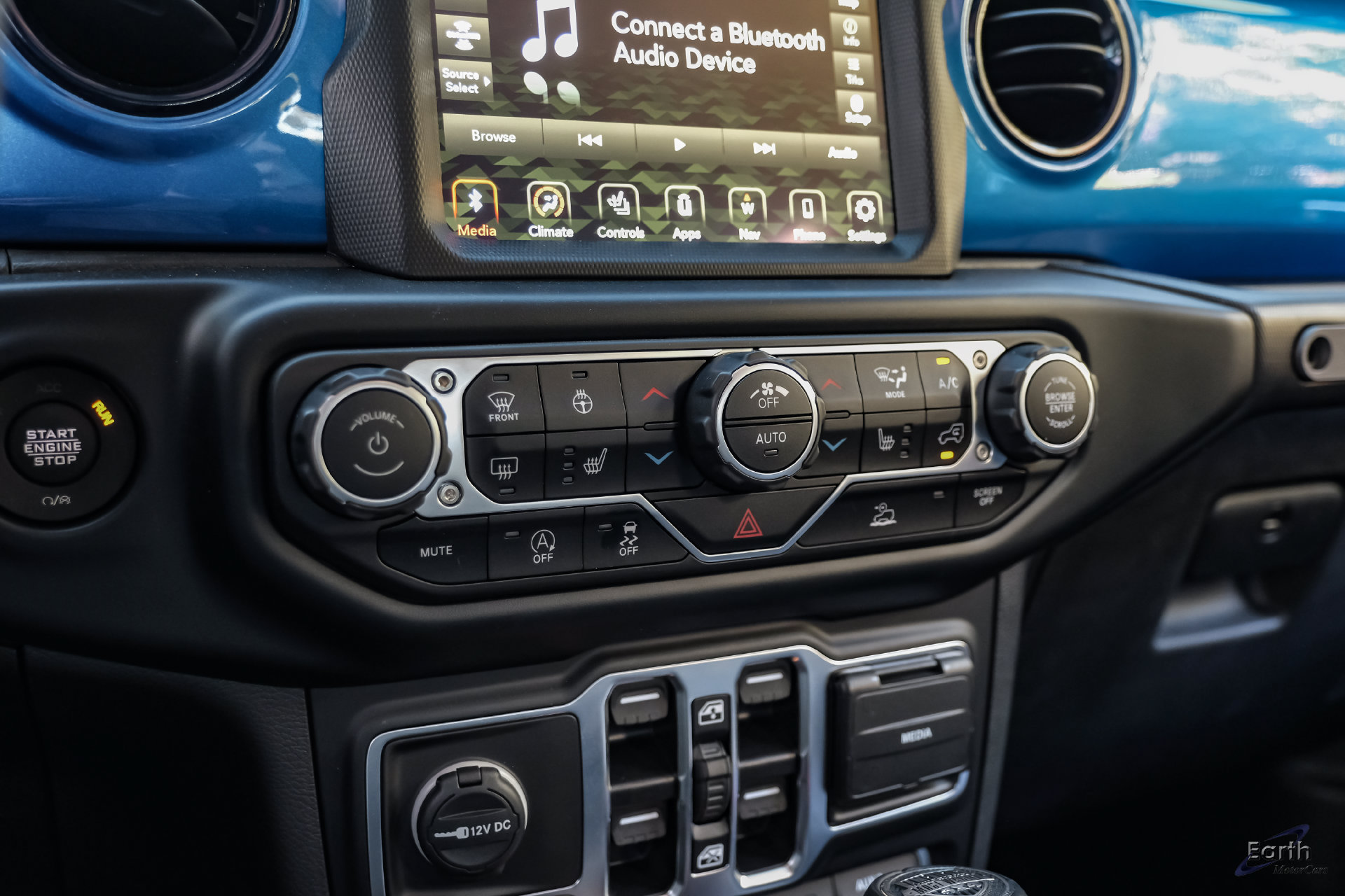 Used 2023 Jeep Gladiator Rubicon w/ LED Lighting Group AWD/4WD image 78