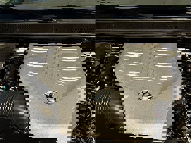 Used 2019 Lexus GX 460 Luxury image 10