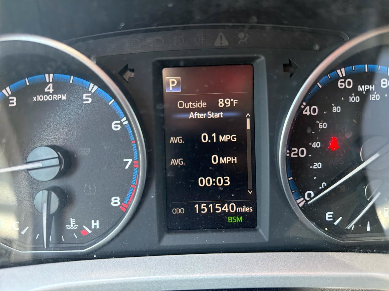 Used 2018 Toyota RAV4 XLE w/ Plus Extra Value Package AWD/4WD image 28