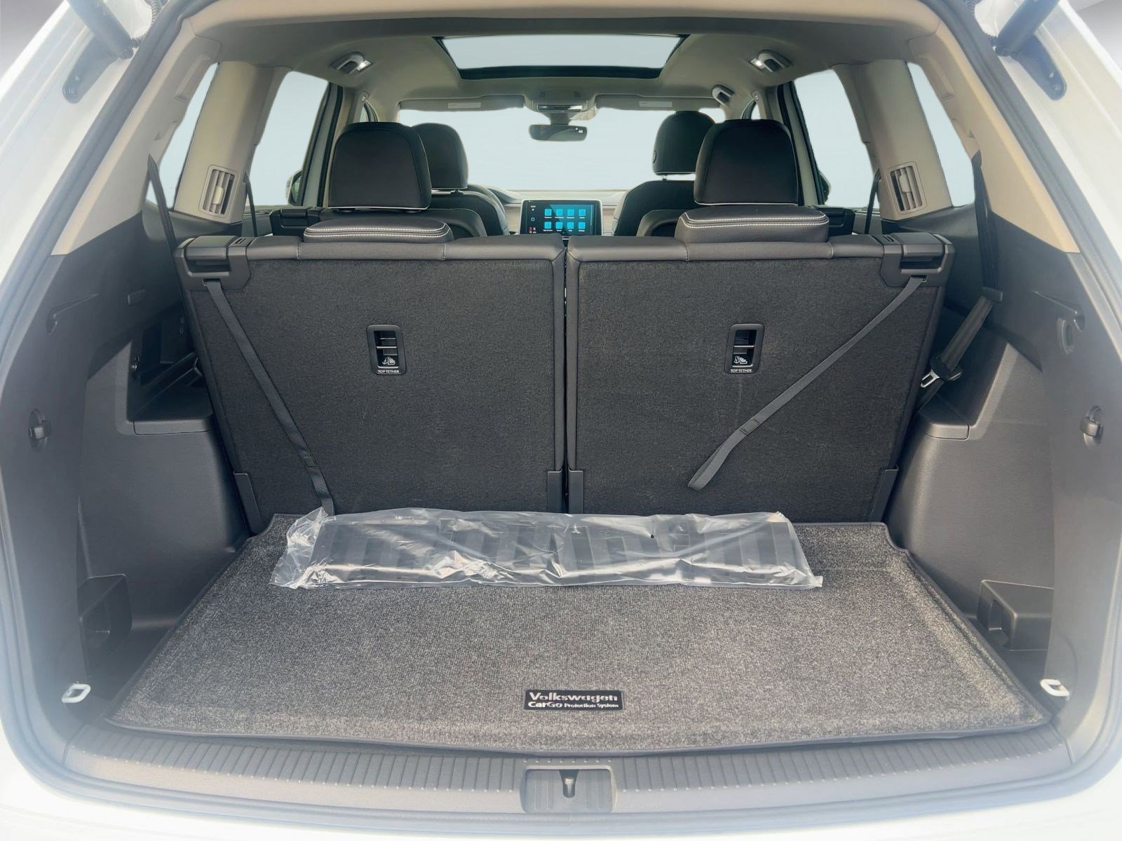 New 2026 Volkswagen Atlas SEL Premium R-Line image 30