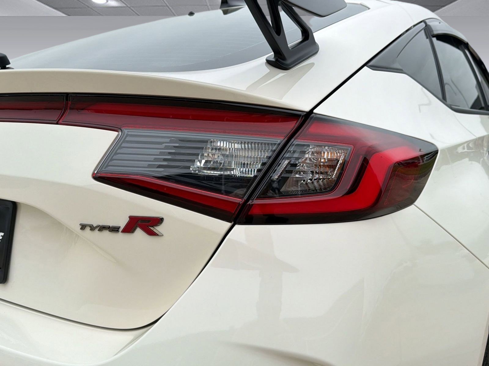 Used 2025 Honda Civic Type R image 13