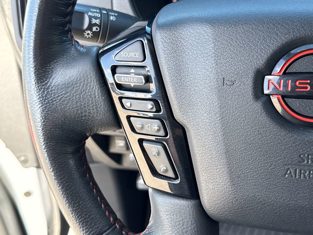 Used 2023 Nissan Frontier PRO-4X w/ Pro-4X Premium Package image 17