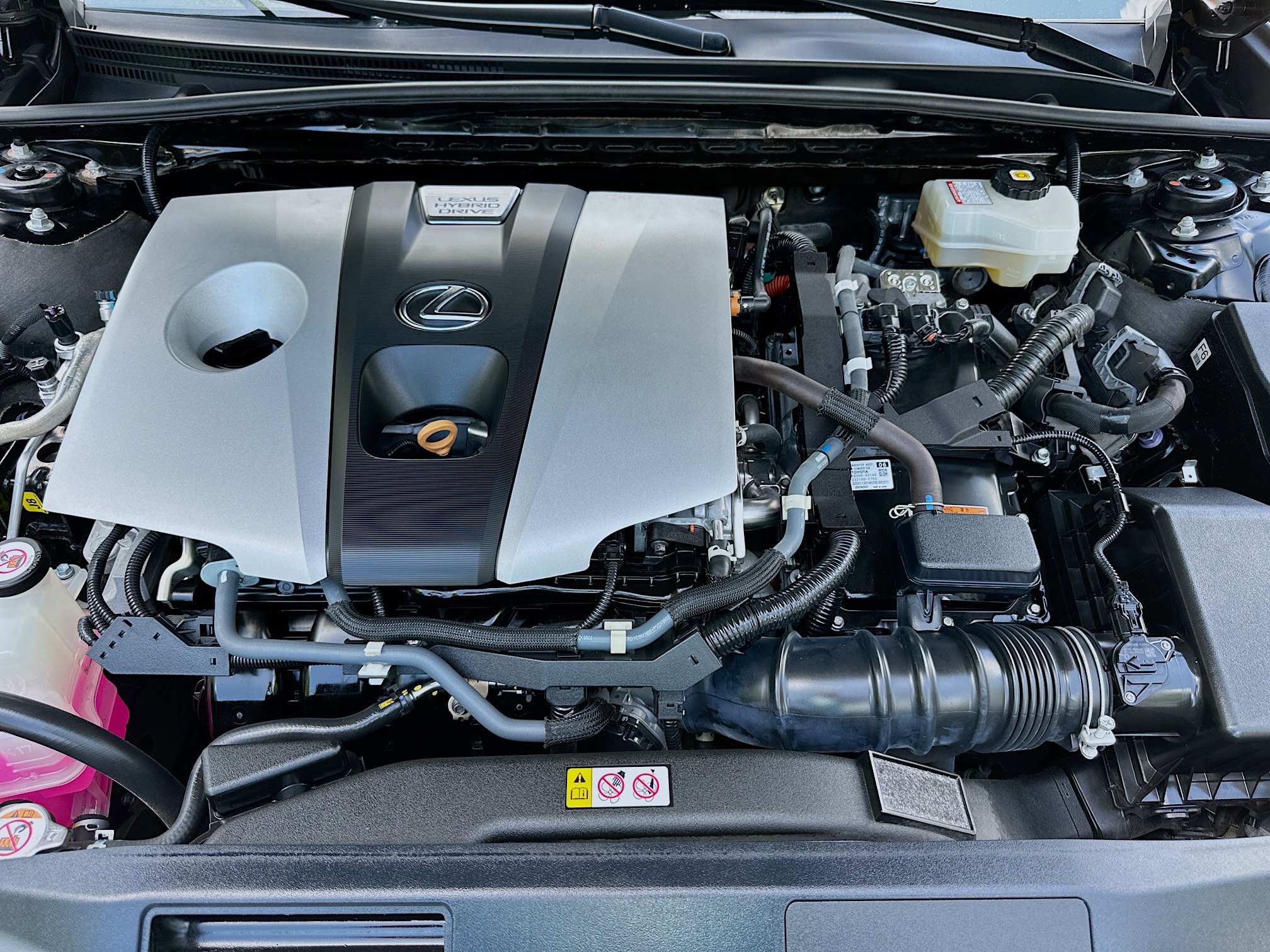 Used 2020 Lexus ES 300h w/ Premium Package FWD image 33