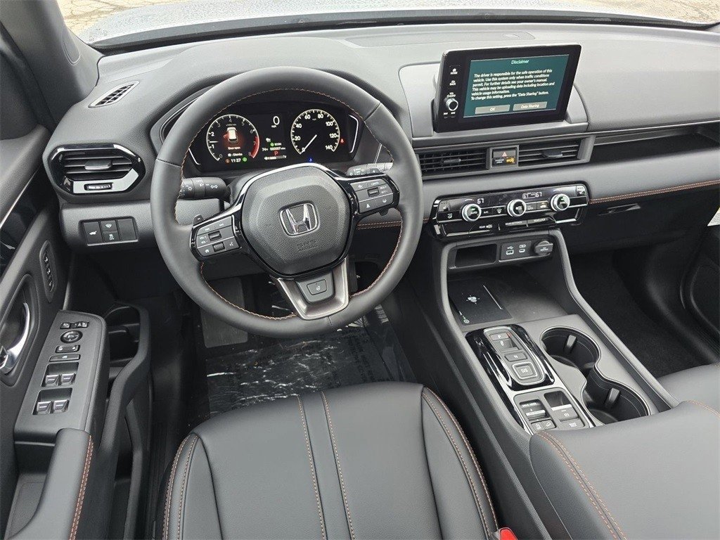 New 2025 Honda Pilot TrailSport image 27