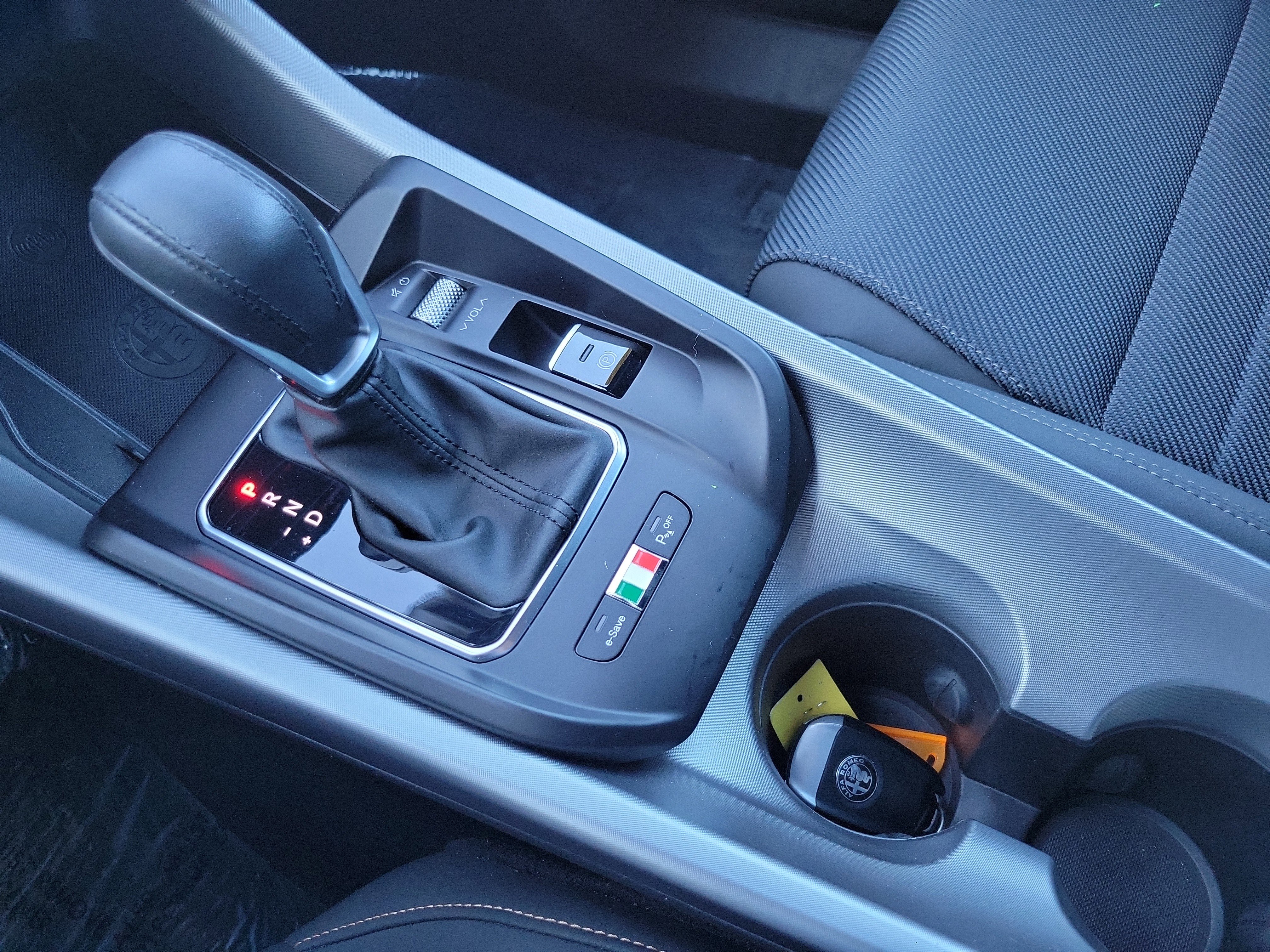 Used 2024 Alfa Romeo Tonale Ti image 17