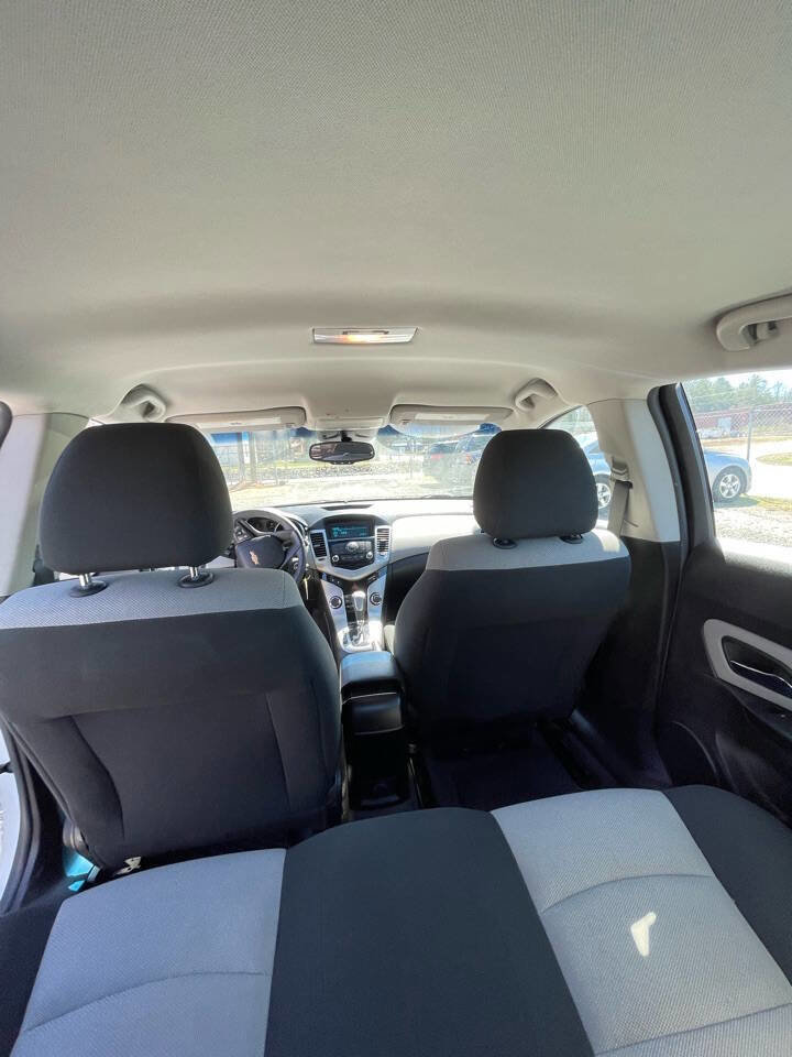 Used 2012 Chevrolet Cruze LS w/ Connectivity Package image 16