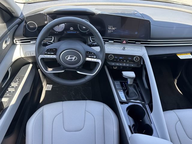 New 2026 Hyundai Elantra Limited FWD image 22