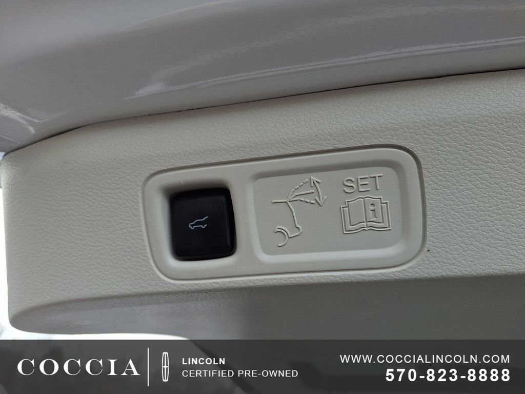 Certified 2024 Lincoln Navigator Black Label AWD/4WD image 29