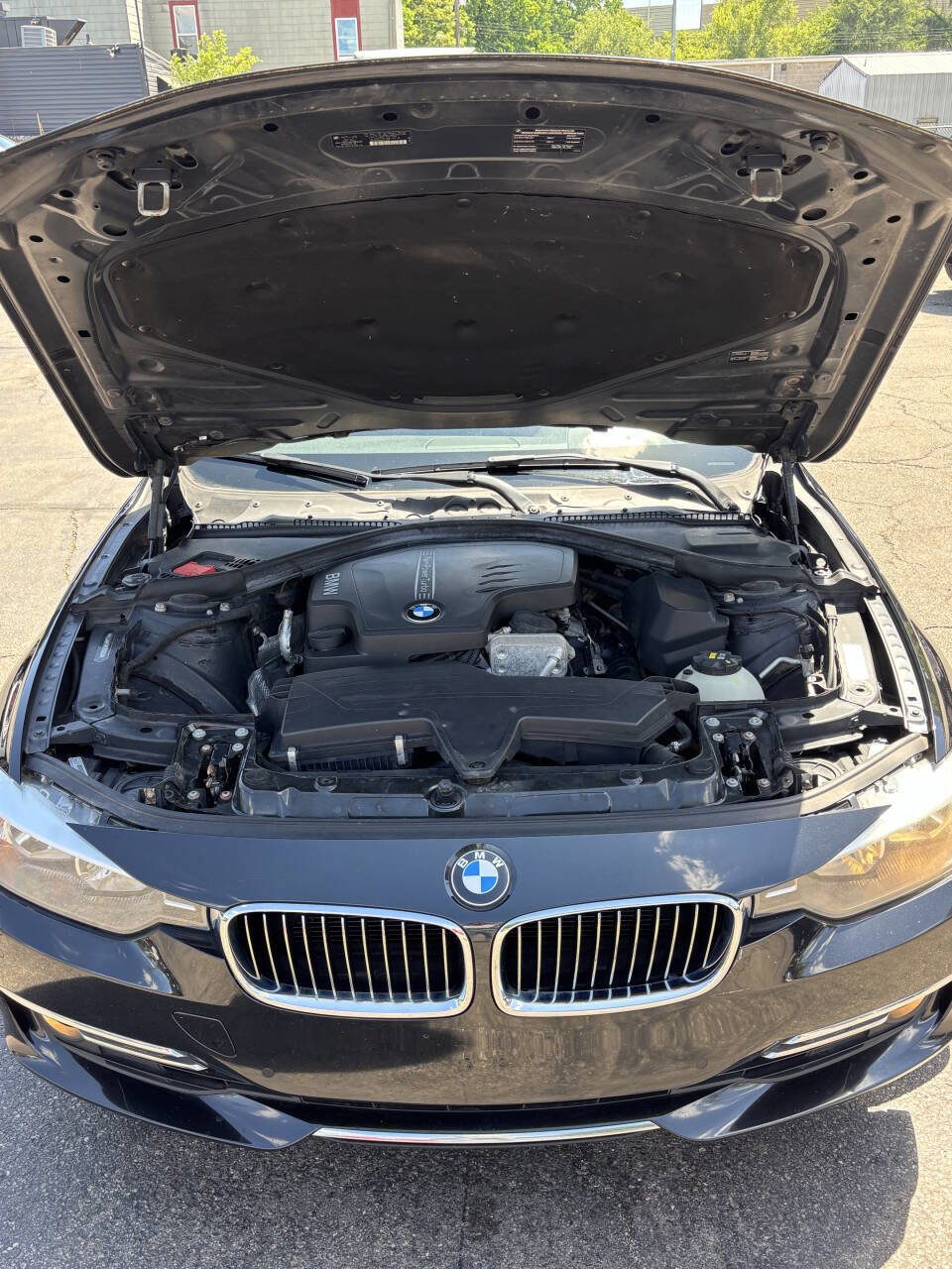 Used 2014 BMW 328i xDrive Sedan AWD/4WD image 29