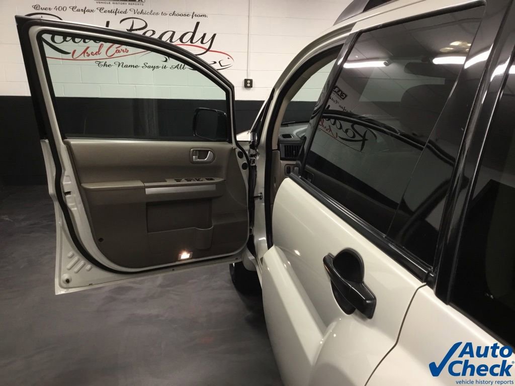 Used 2007 Mitsubishi Endeavor LS image 19