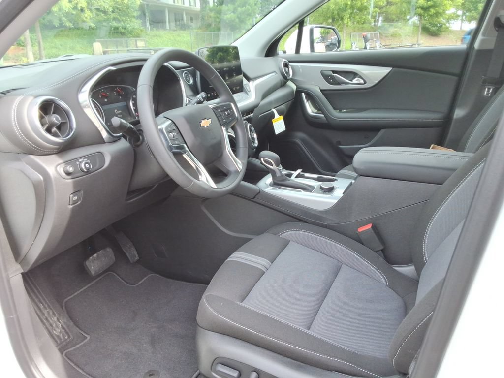 New 2026 Chevrolet Blazer LT FWD image 20