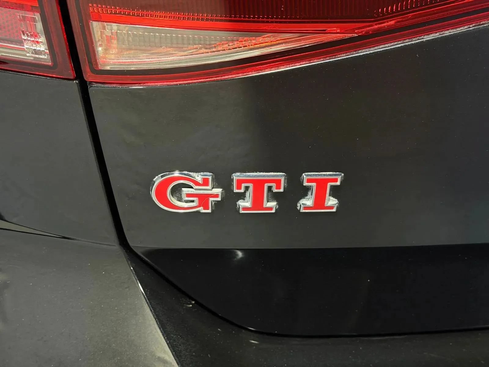 Used 2017 Volkswagen GTI S FWD image 12