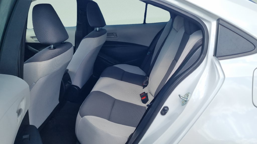 Used 2024 Toyota Corolla LE FWD image 10