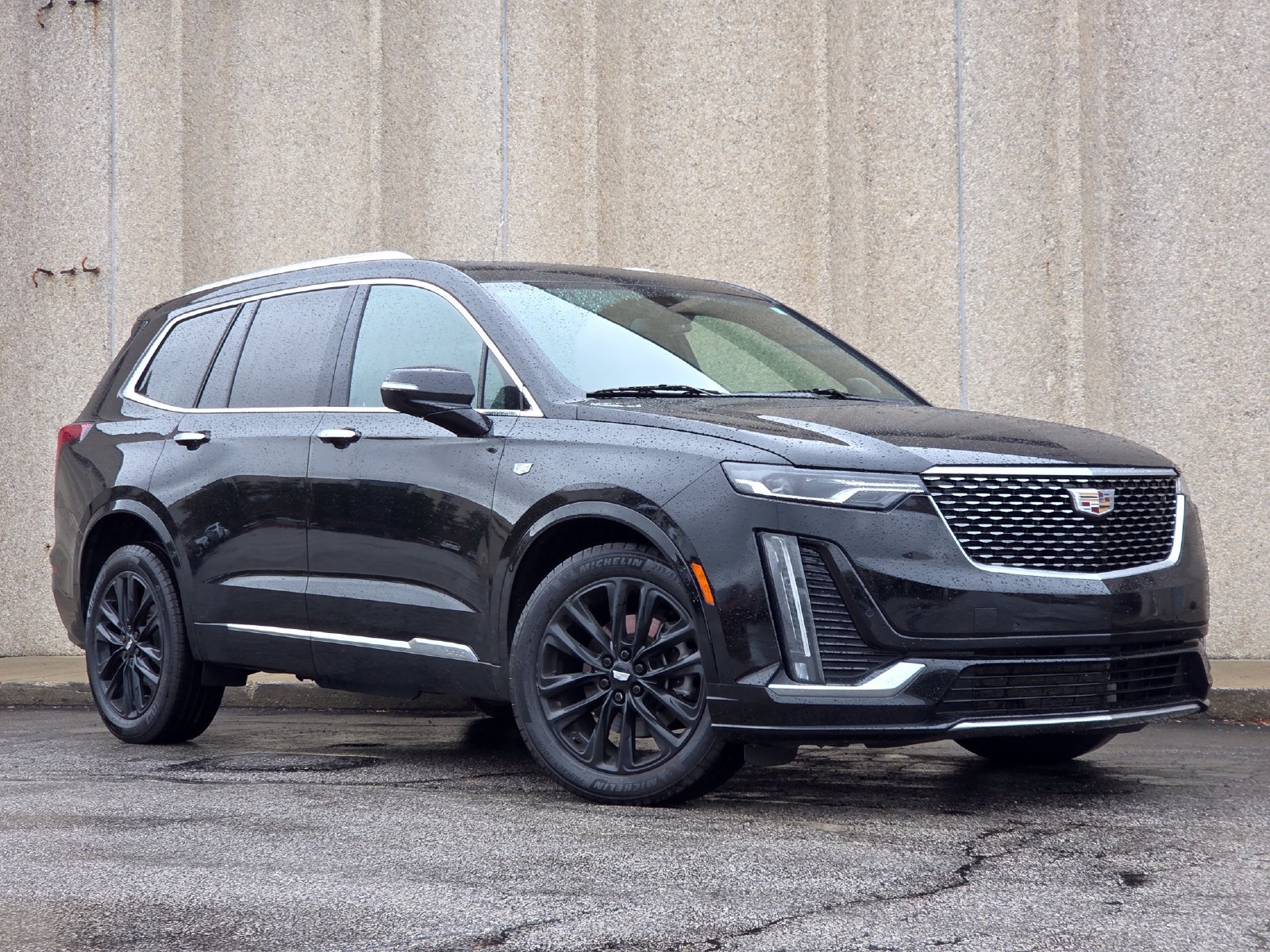 Used 2023 Cadillac XT6 Premium Luxury AWD/4WD image 1
