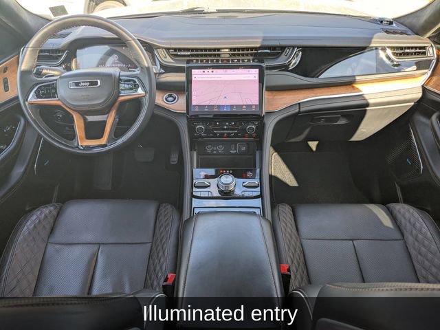Used 2024 Jeep Grand Cherokee L Summit AWD/4WD image 18