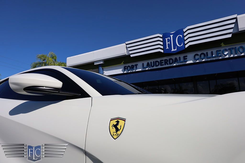 Used 2020 Ferrari 812 Superfast image 12