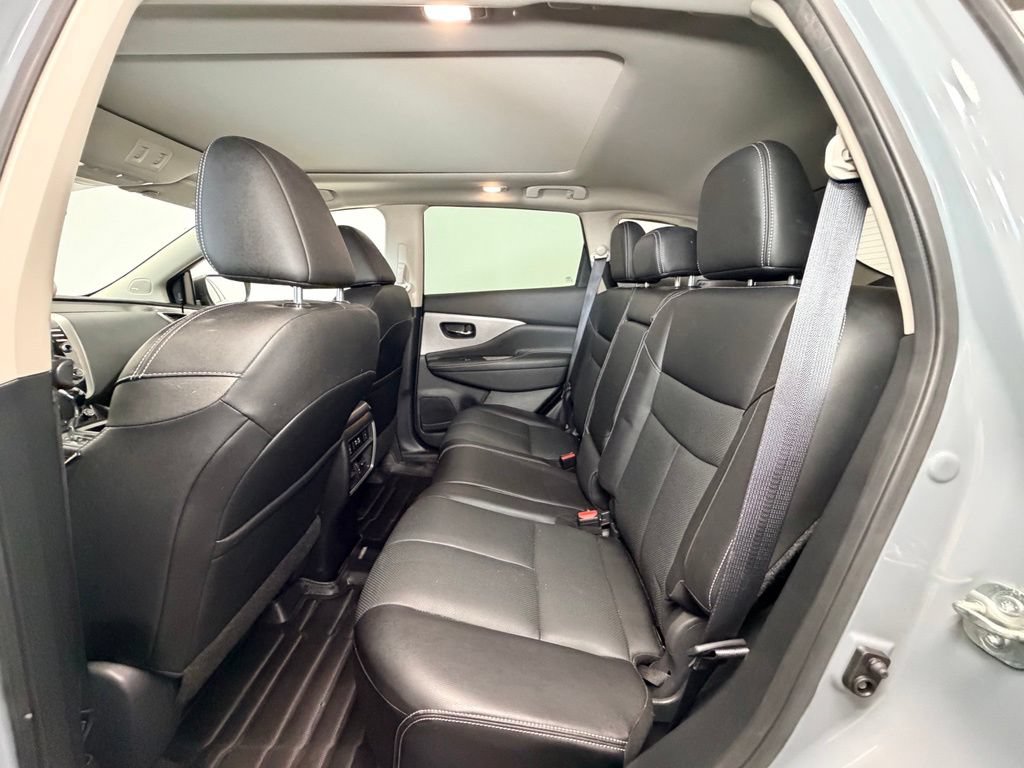 Used 2022 Nissan Murano SL AWD/4WD image 5