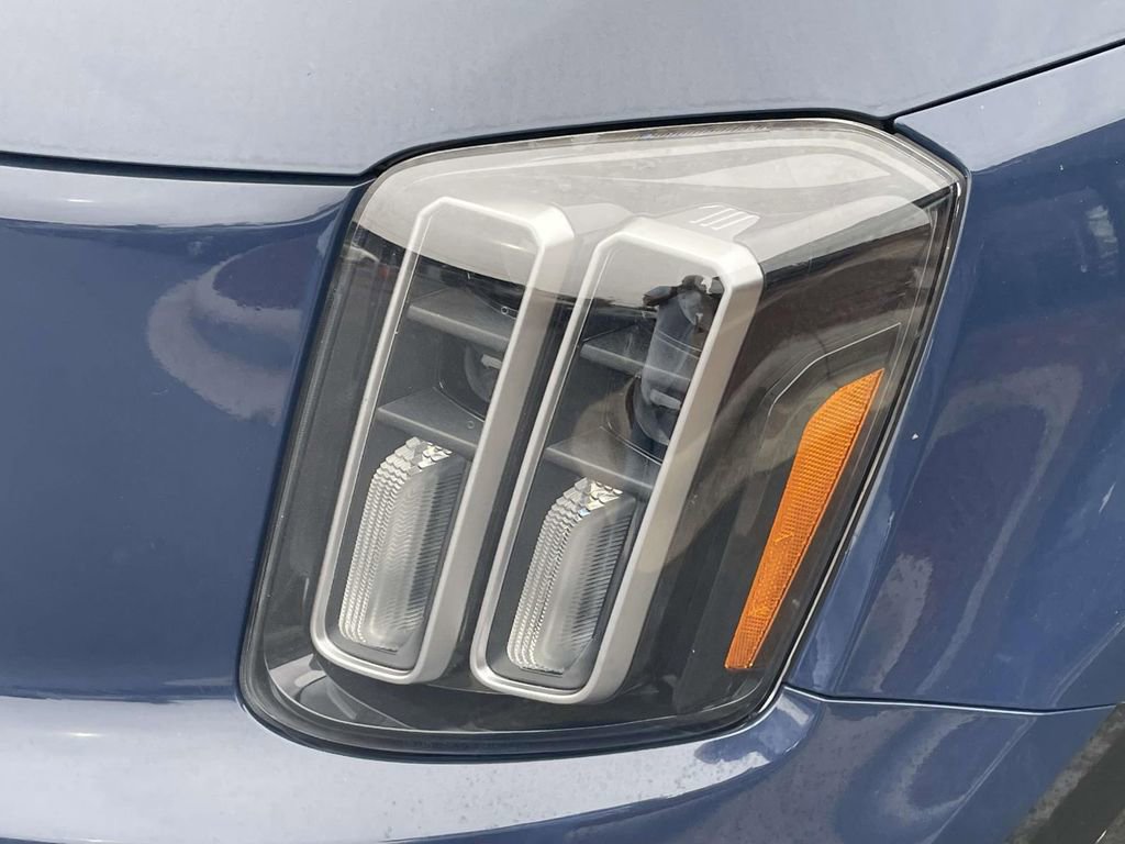 Certified 2023 Kia Telluride S image 10
