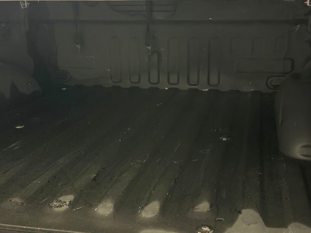 Used 2019 Ford F150 Lariat w/ Equipment Group 502A Luxury image 22