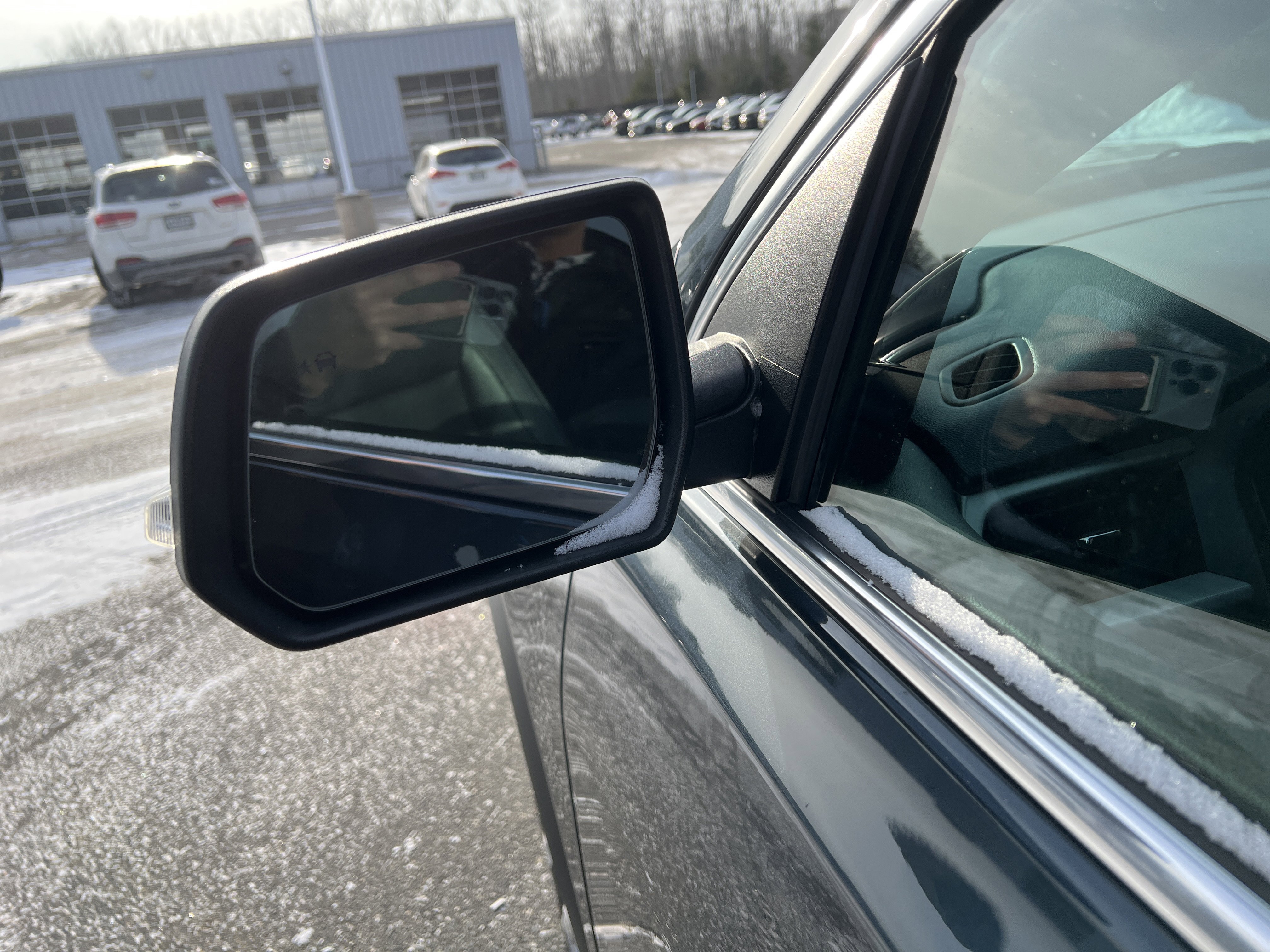 Used 2020 GMC Acadia SLT w/ Trailering Package image 10