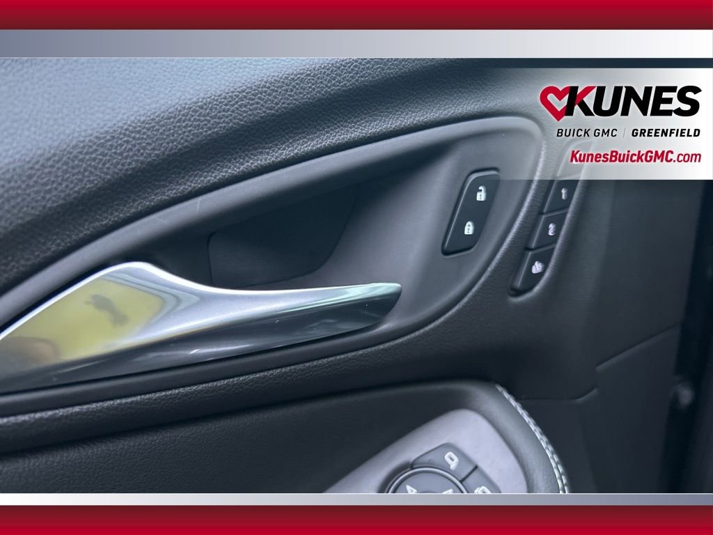 New 2026 Buick Encore GX Avenir w/ Avenir Convenience Package image 19