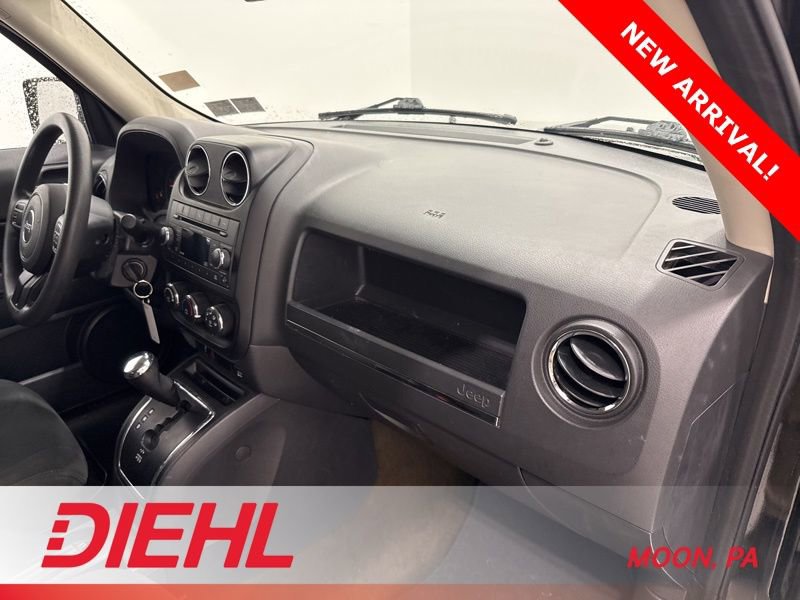 Used 2017 Jeep Patriot Sport w/ Power Value Group FWD image 15