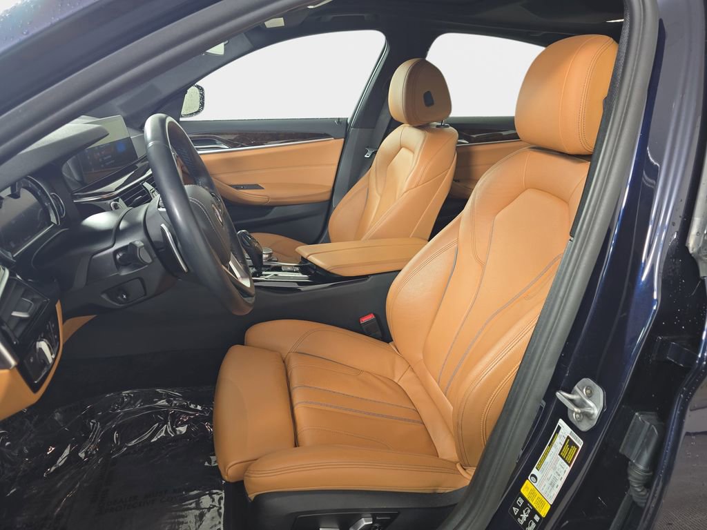 Used 2018 BMW 530i xDrive AWD/4WD image 18