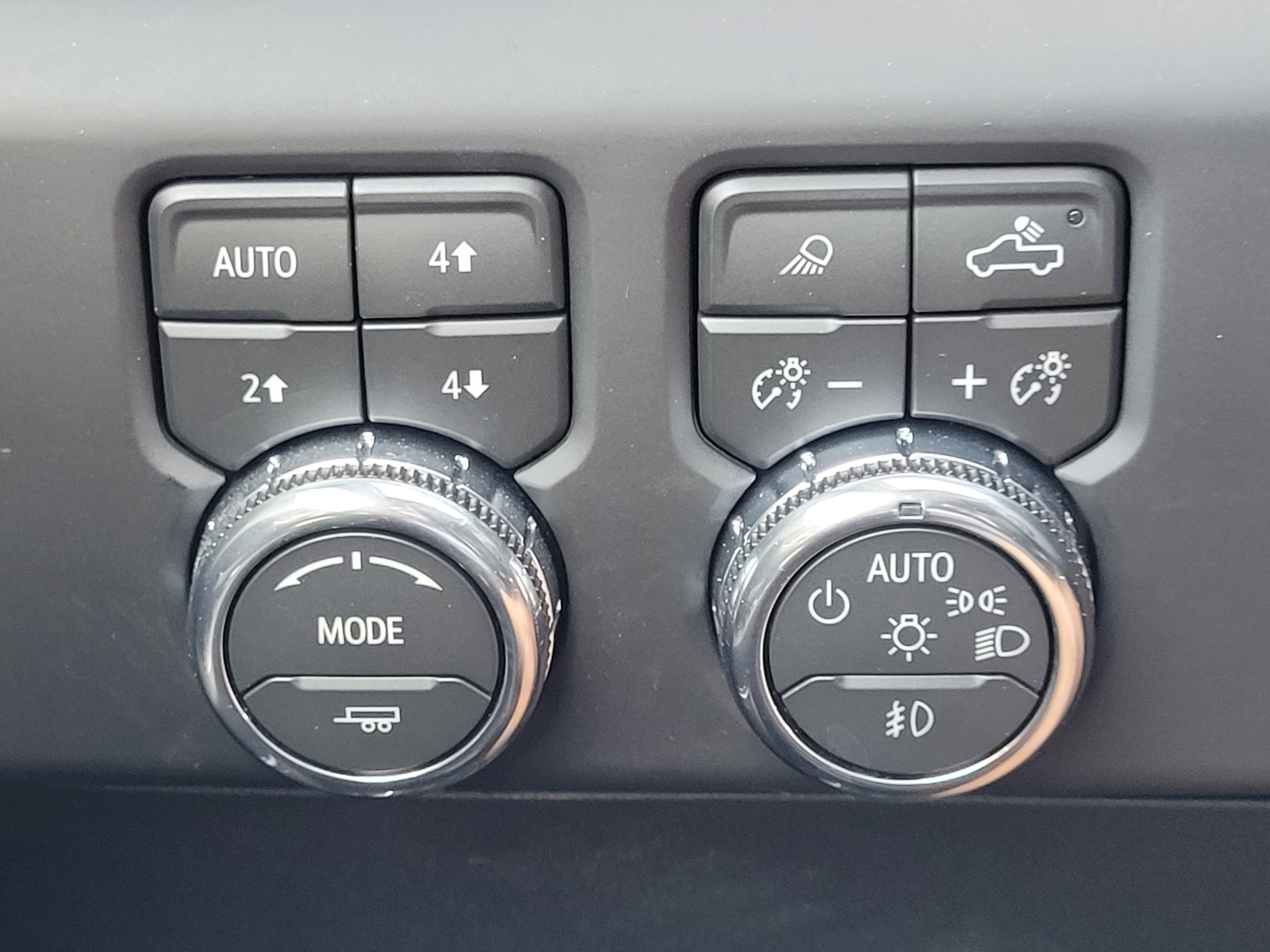 New 2026 GMC Sierra 1500 Denali AWD/4WD image 18