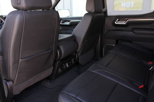 Used 2025 GMC Sierra 1500 SLT AWD/4WD image 22