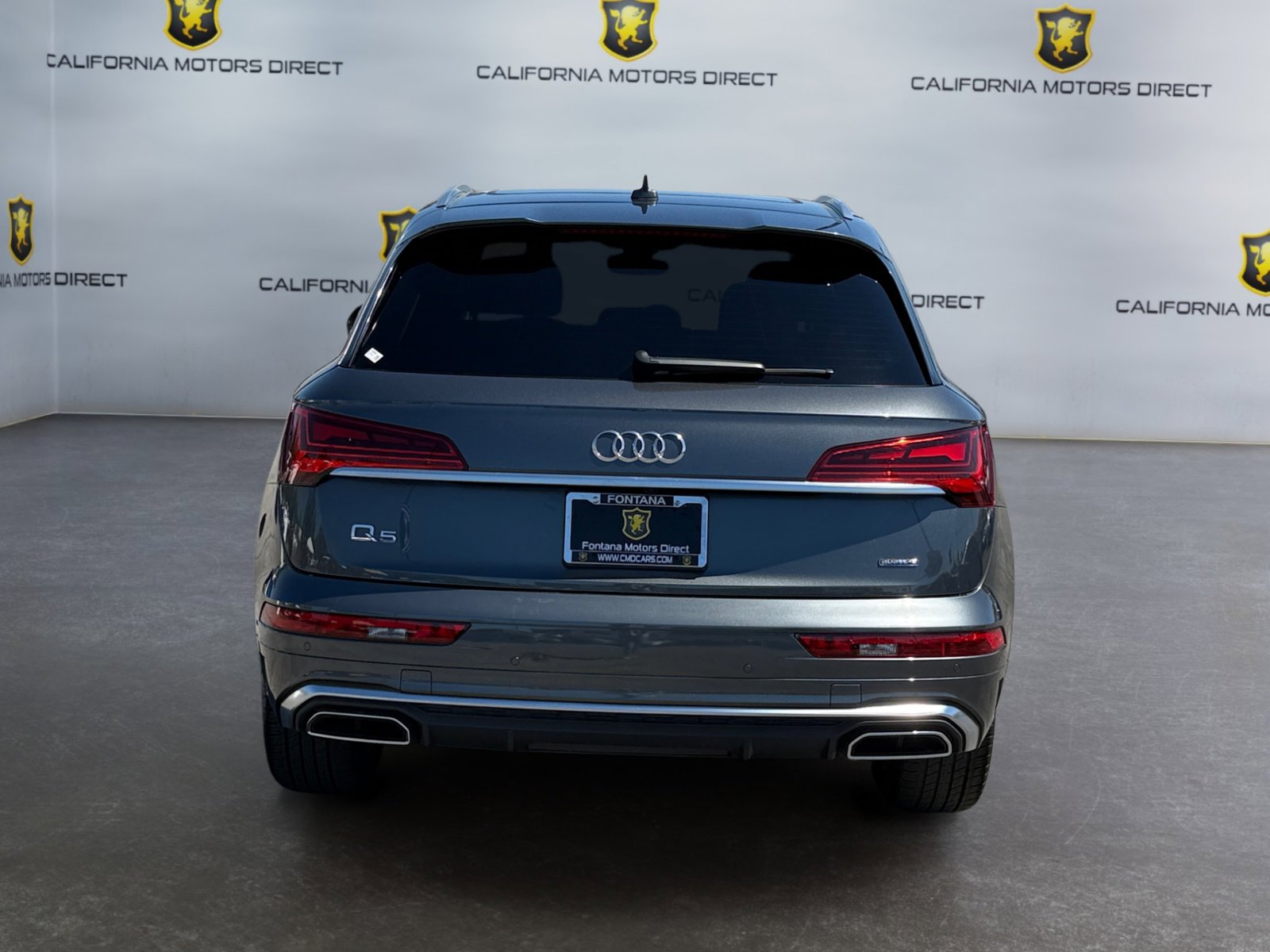 Used 2023 Audi Q5 2.0T Premium w/ Convenience Package image 4