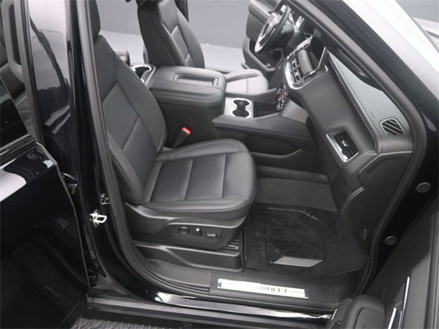 Used 2024 Chevrolet Tahoe Z71 w/ Luxury Package image 21