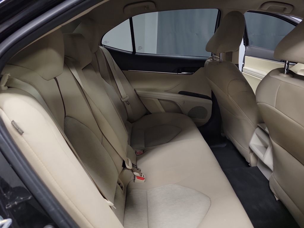 Used 2020 Toyota Camry LE AWD/4WD image 20